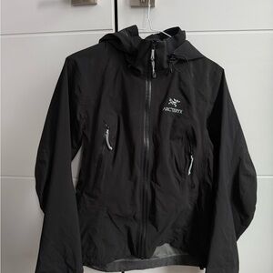 Arc'teryx Women's Beta AR